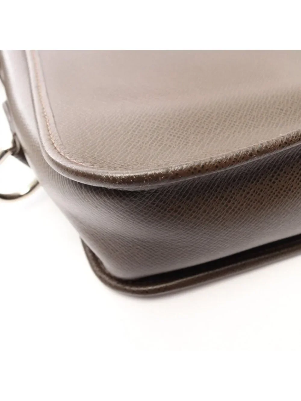 Louis Vuitton Shoulder Bag Taiga Grizzly Leather